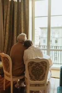 create your estate plan, image of seniors looking out a window